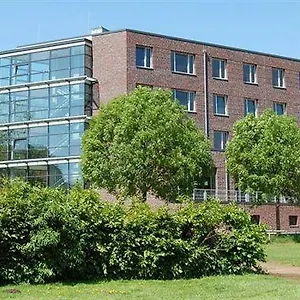 Horner Rennbahn Хостел